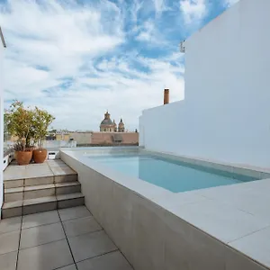 Eva Recommends Castellar Pool & Terrace Sevilha