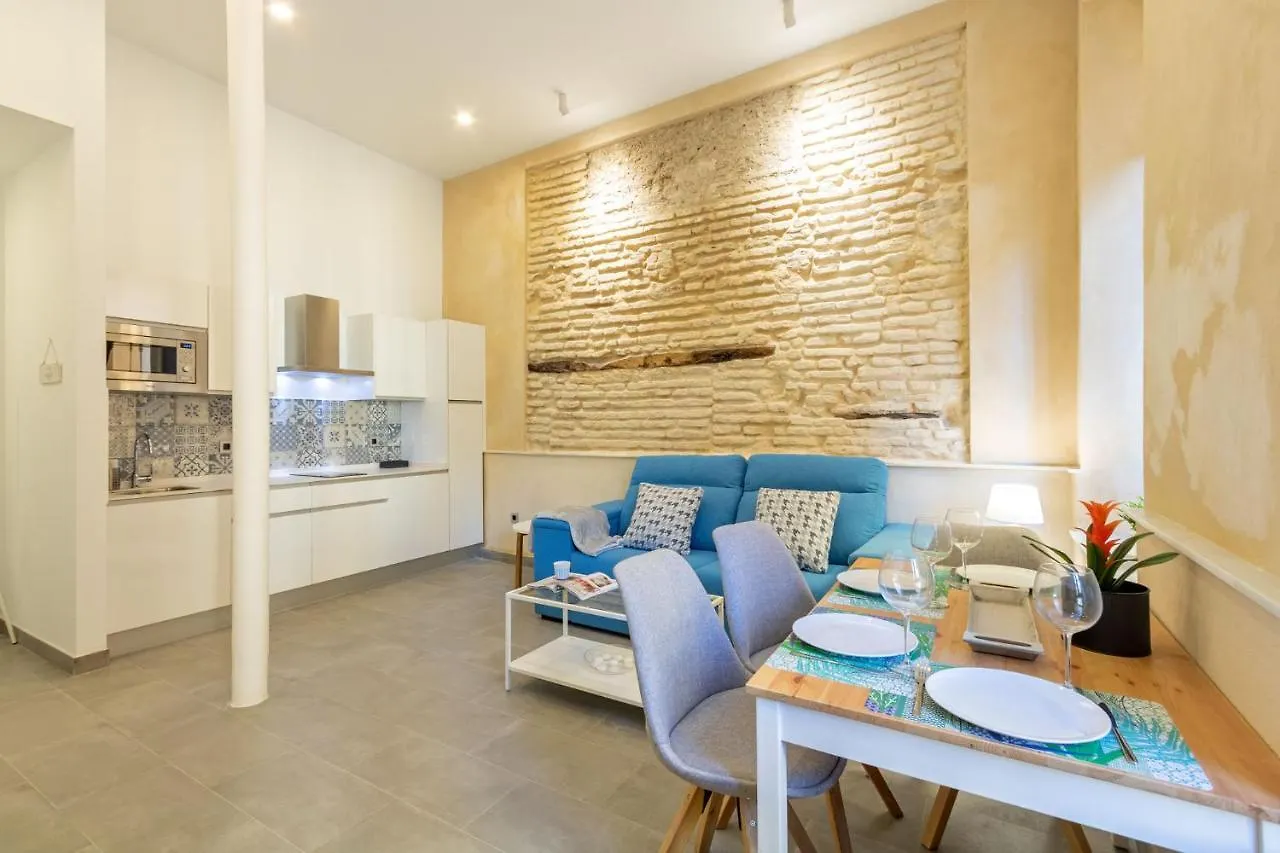 Nine O Clock San Agustin Suites location