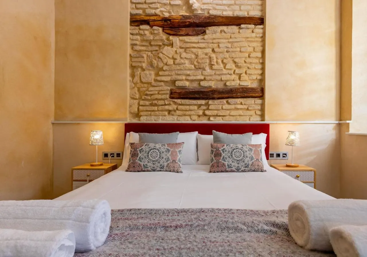 Apartment Nine O Clock San Agustin Suites Seville
