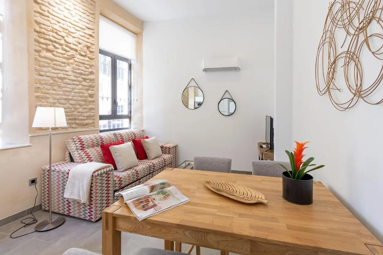Nine O Clock San Agustin Suites Seville Apartment